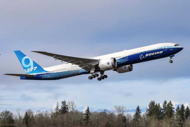 Boeing 777X first Flight